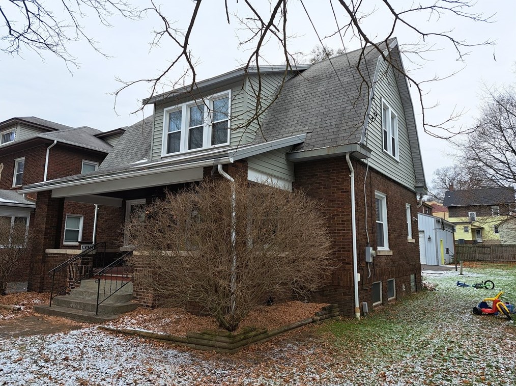 333 Laurel Blvd, New Castle, PA 16101