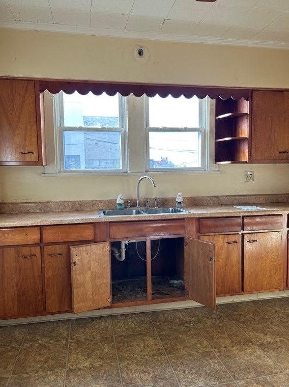 570 Coolspring St, Oliphant Furnace PA 15401-4521 exterior