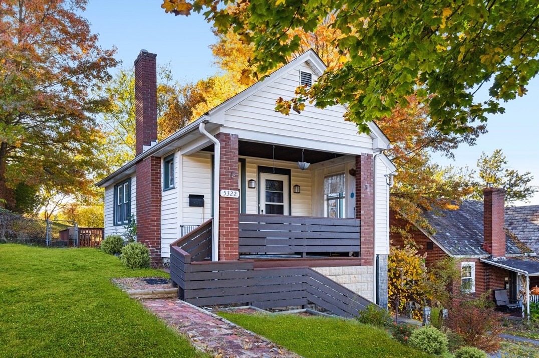5322 Studebaker St, Bethel Park, PA 15102