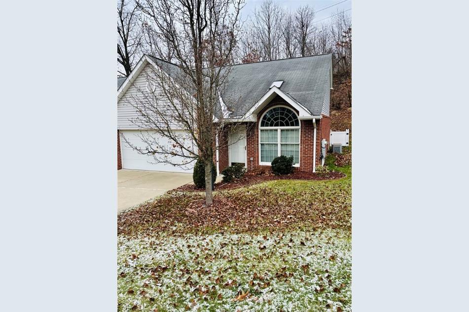 313 Country View Dr, Lower Burrell, PA 15068 MLS 1634004 Coldwell