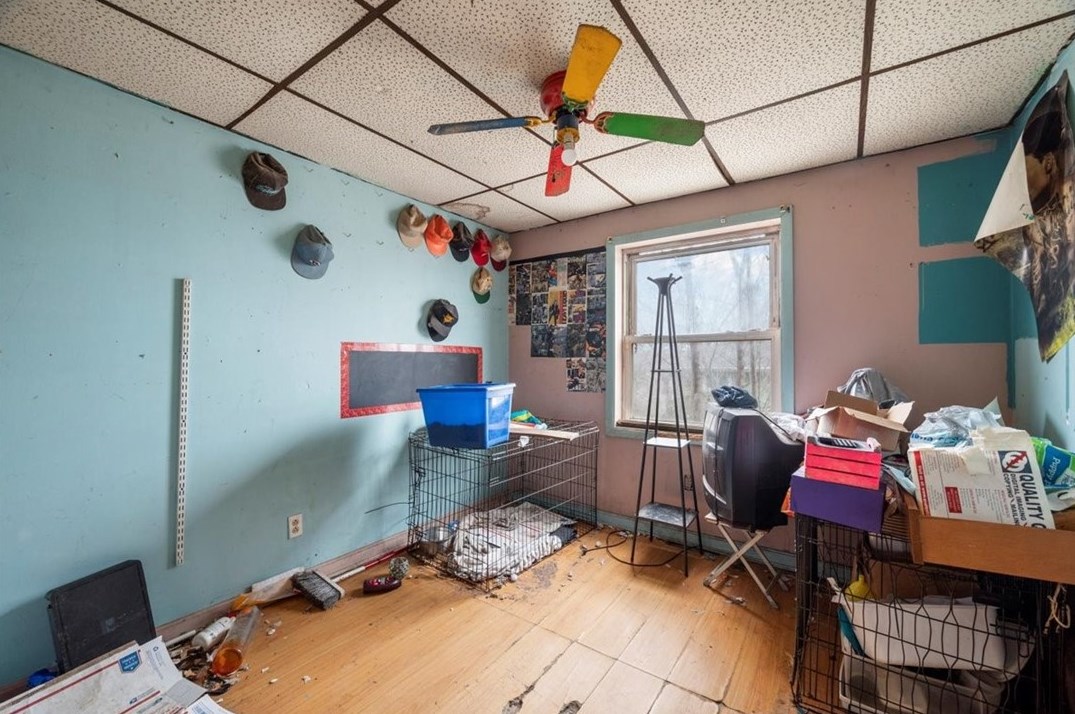 387 Wylie Ave, Washington PA 15301-2251 exterior