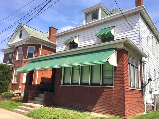 24 E Grant St ##1, Houston, PA 15342