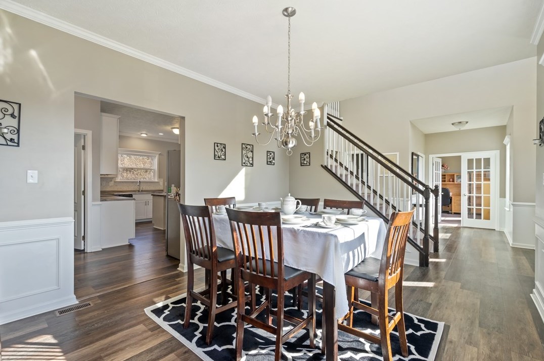 216 Country Barn Rd, Houston PA  15342-1074 exterior