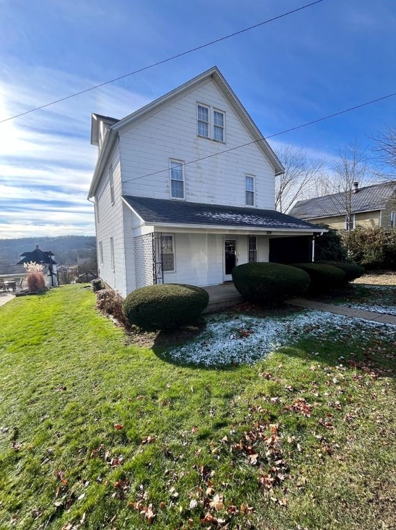 214 1st St, Rural Valley, PA 16249-4402