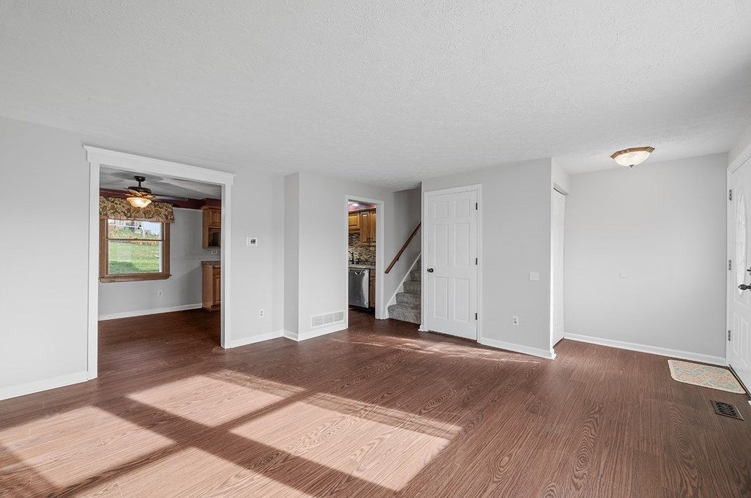 234 Wineberry Dr, Cheswick, PA 15024