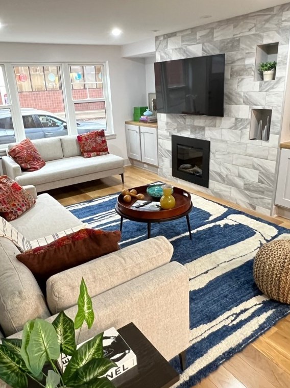 1927 Mary St, Pittsburgh, PA 15203