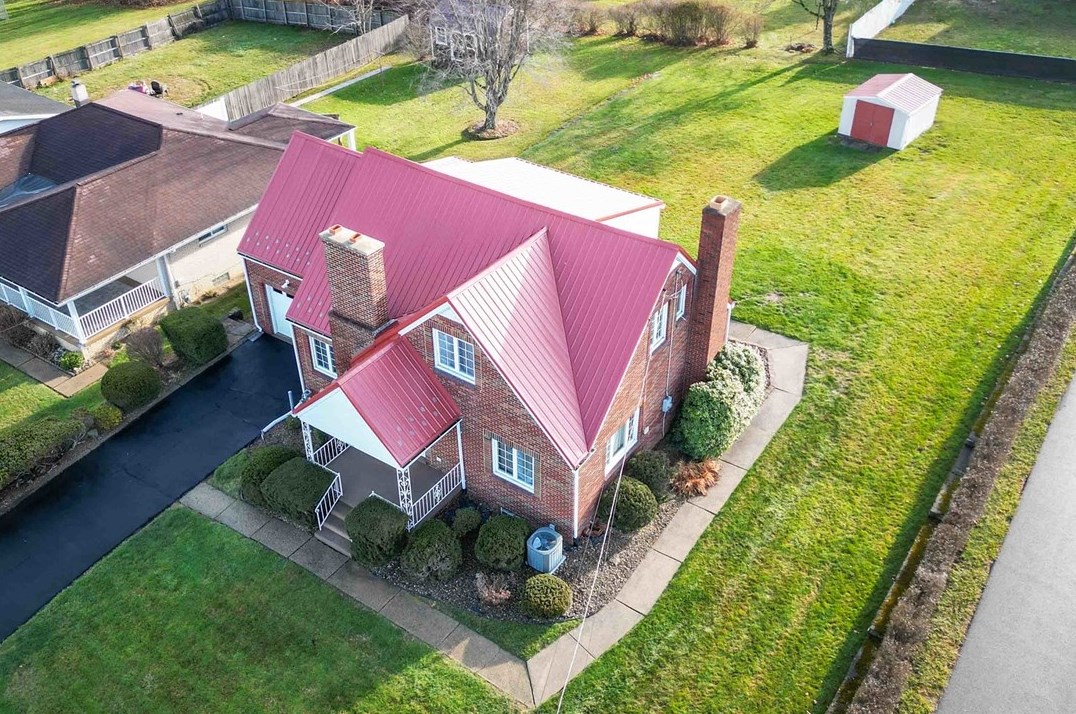 1013 Lewis St, West Brownsville, PA 15417-2237
