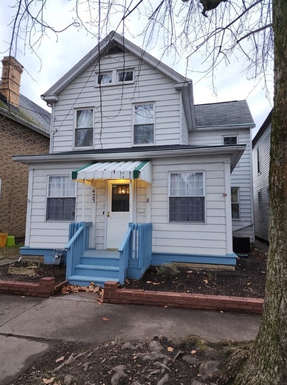 423 Highland Ave, Kittanning, PA 16201-1107