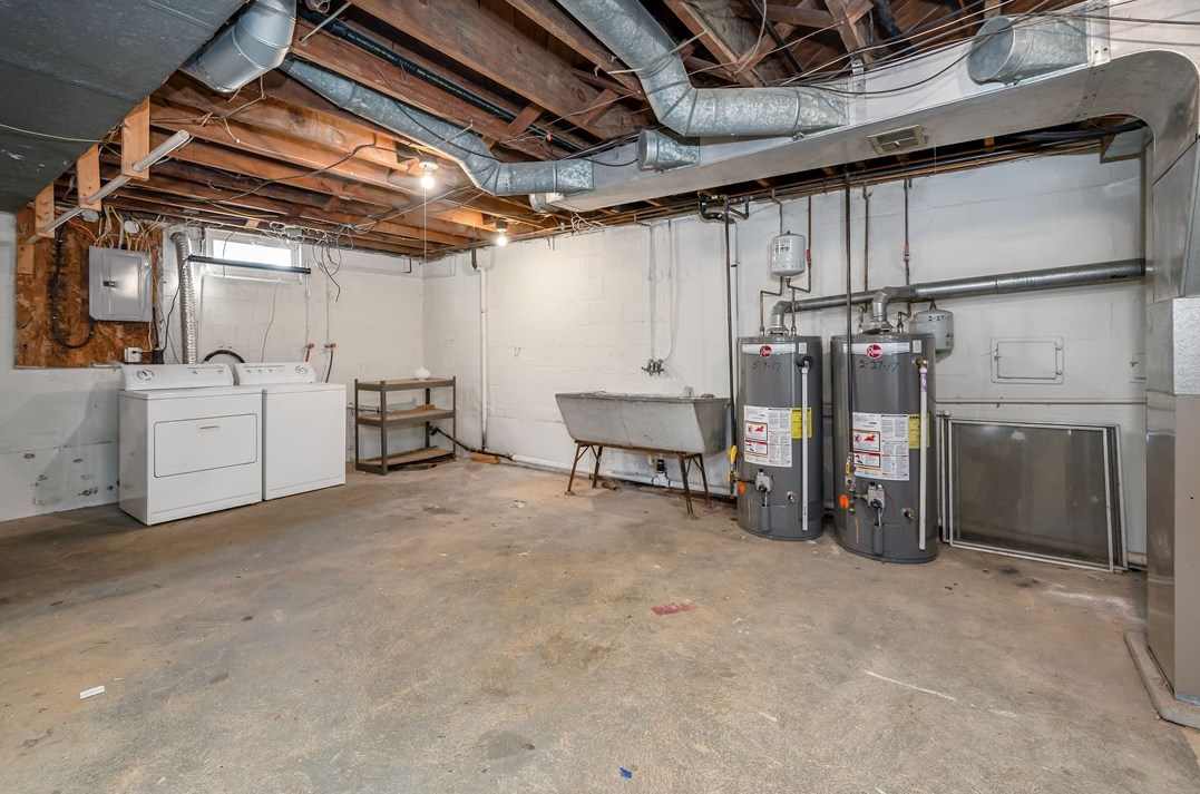 214 Rockenstein Ave, Butler PA 16001-3333 exterior