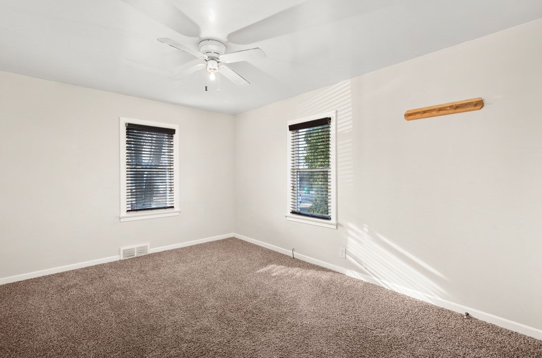 214 Rockenstein Ave, Butler PA 16001-3333 exterior