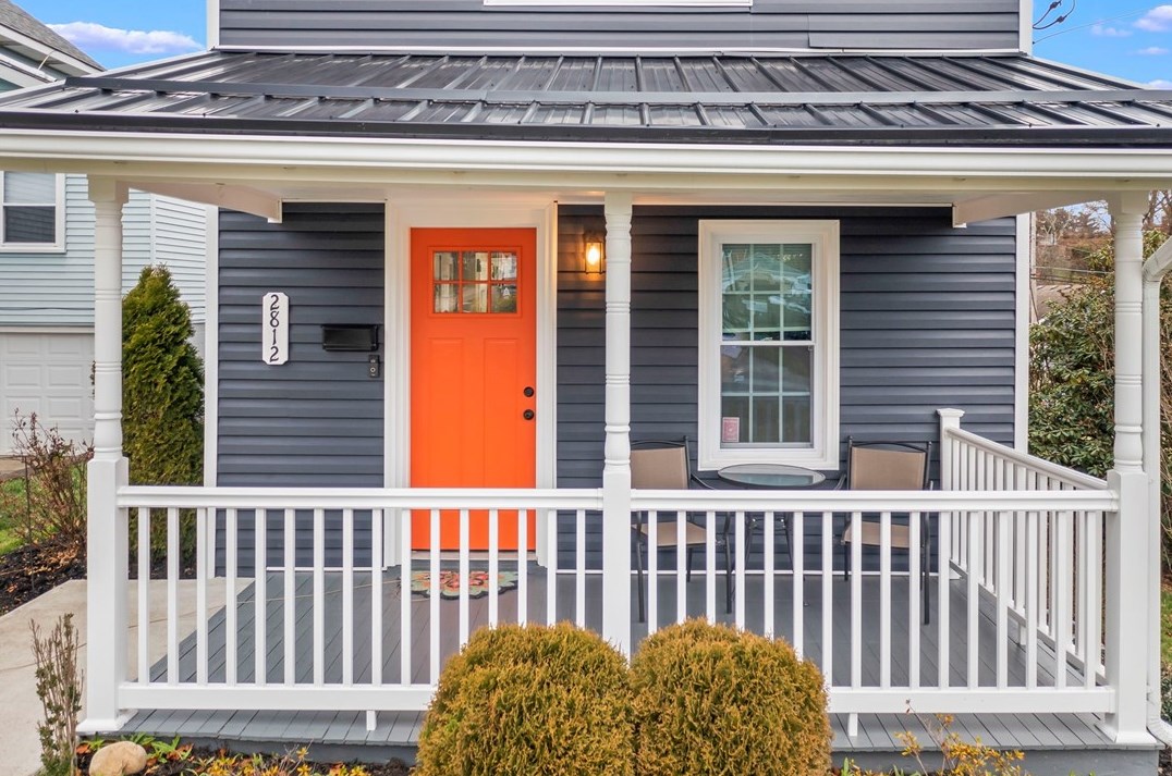 2812 Oak St, Bethel Park, PA 15102-2522