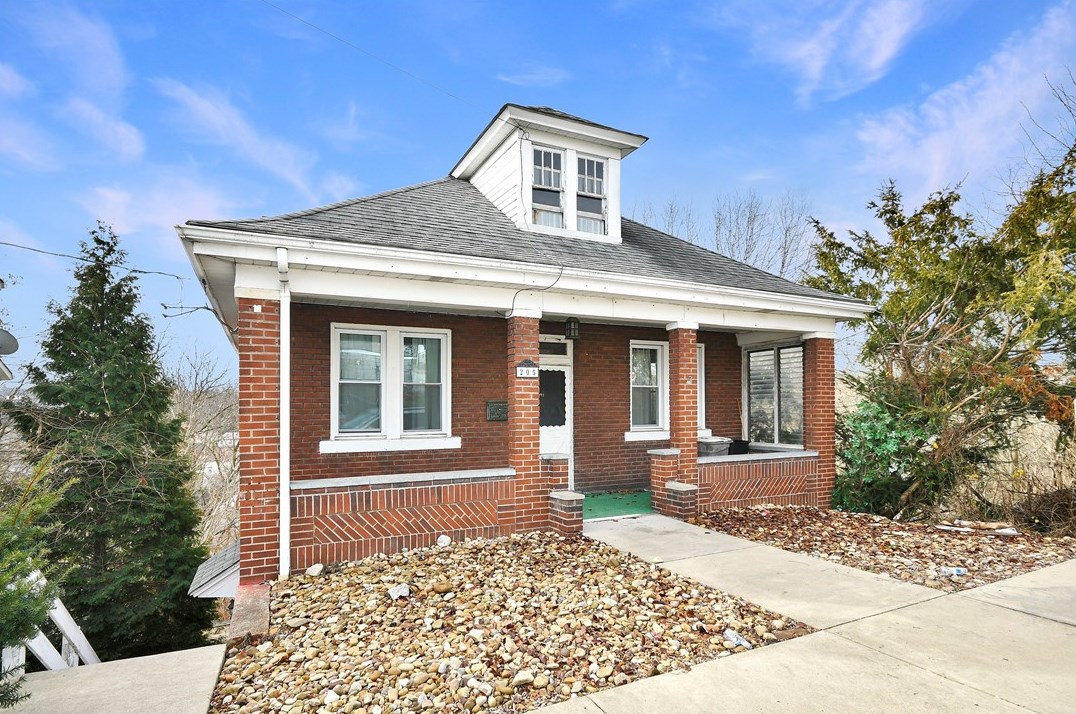 205 1st St, Canonsburg, PA 15317