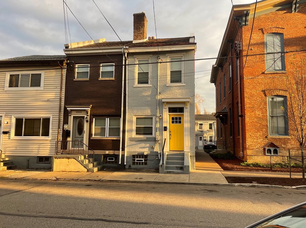 4838 Hatfield St, Pittsburgh, PA 15201