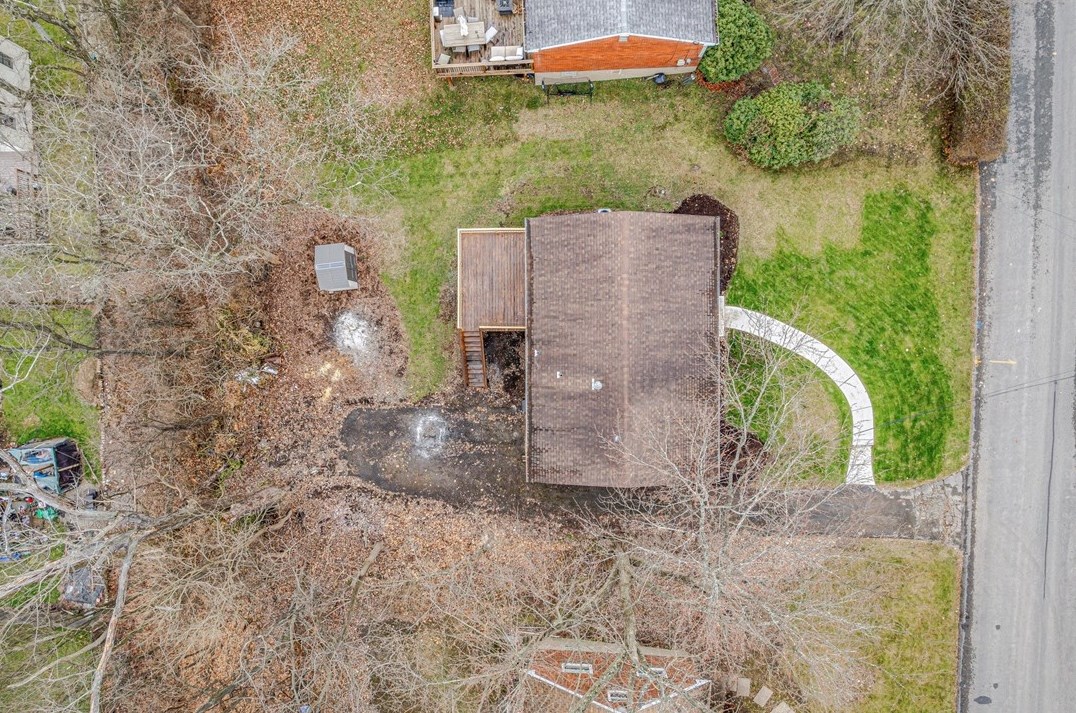 844 Cottonwood Dr, Monroeville PA  15146-1157 exterior