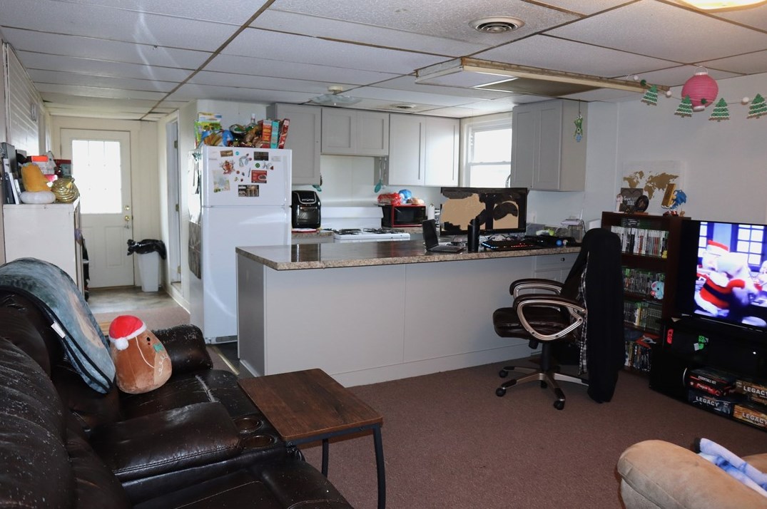 535 Burns Ave, Indiana PA 15701-1901 exterior