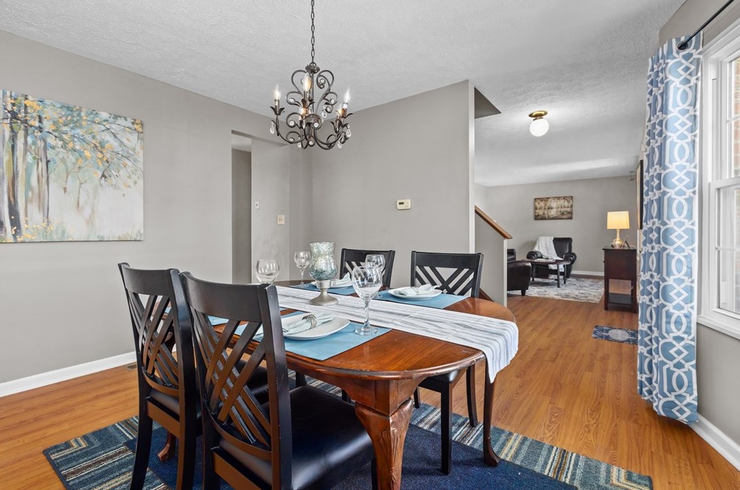 3526 Fox Chase Dr, Imperial PA  15126-9600 exterior