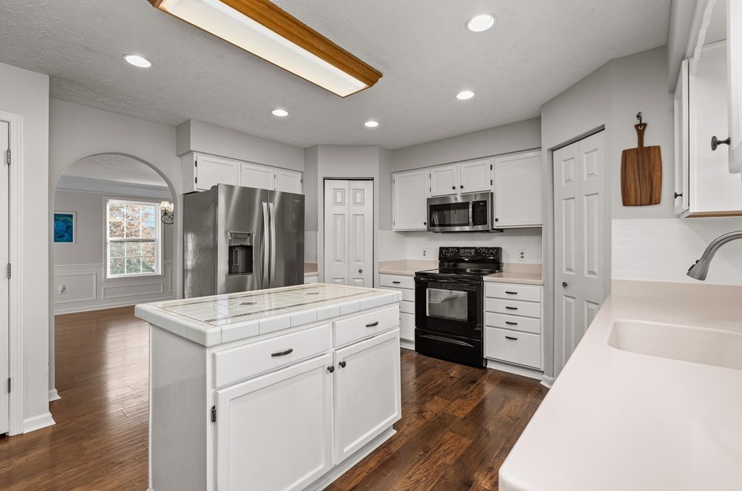 14 Scout Dr, Washington PA  15301-9594 exterior