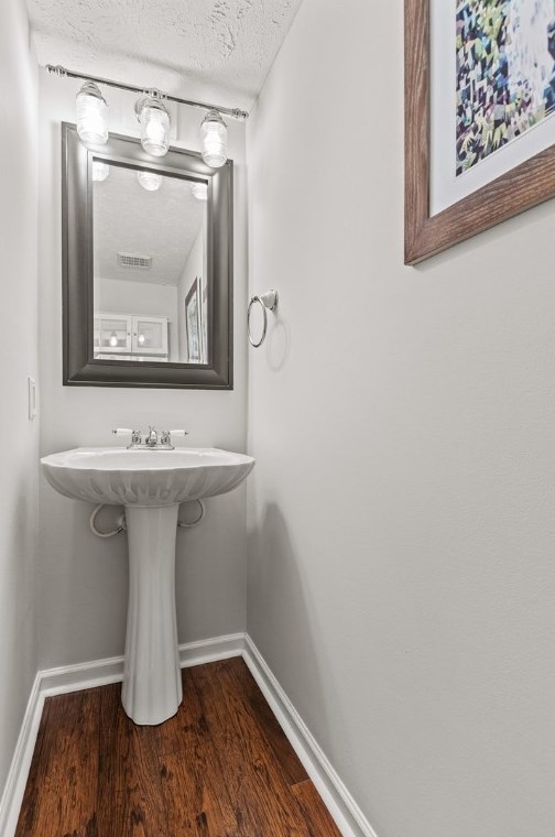 14 Scout Dr, Washington PA  15301-9594 exterior