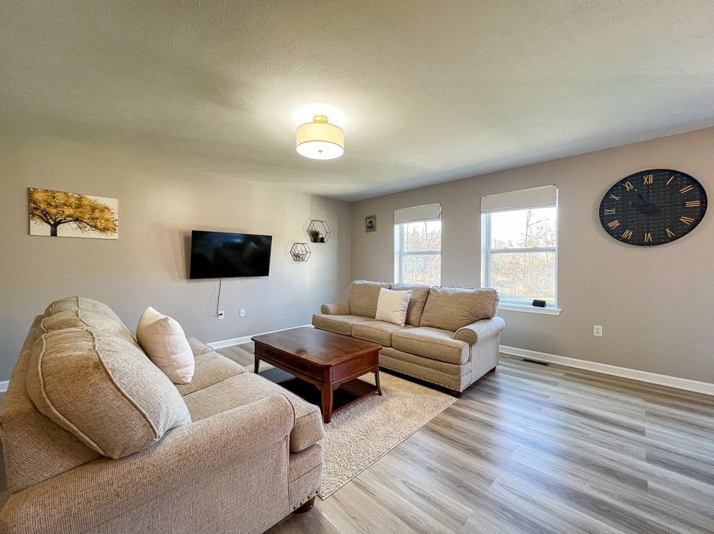 328 Parker Pike, Parker, PA 16049-2520