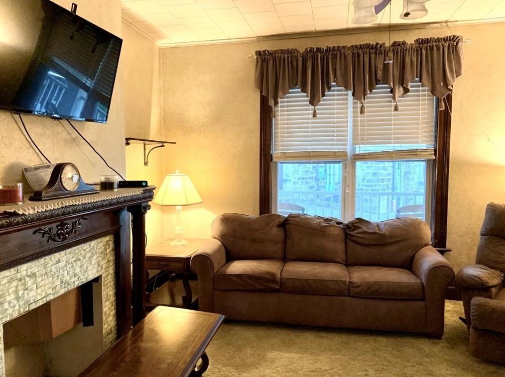 109 Lincoln Ave, Connellsville, PA 15425