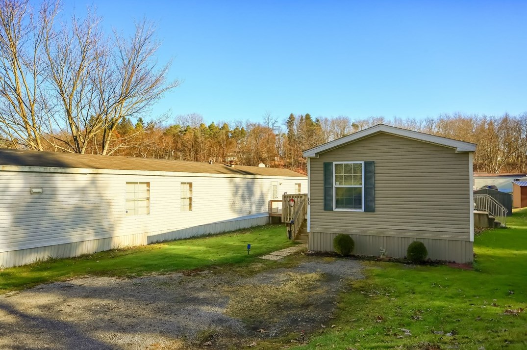 708 Daisy Ln Ext, Renfrew, PA 16053