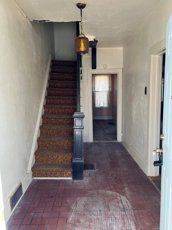 1416 5th Ave, New Kensington, PA 15068