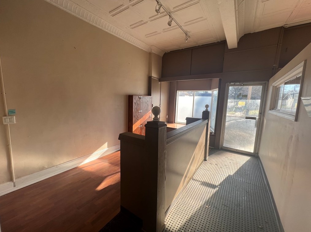 329 E Long Ave, New Castle, PA 16101
