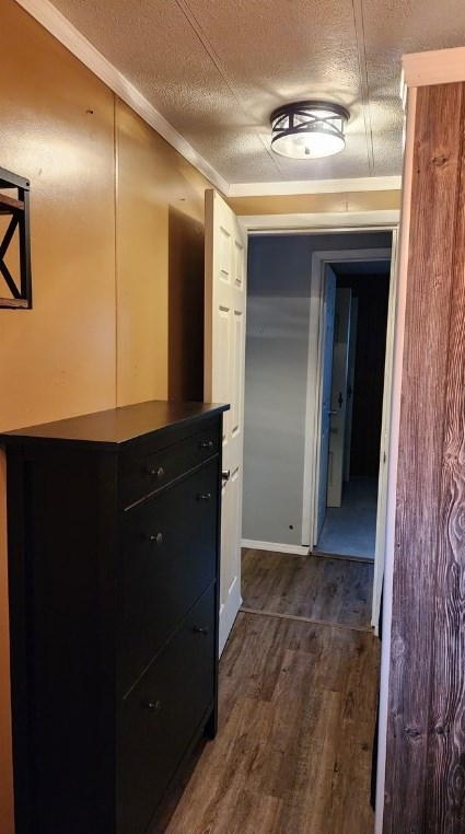 647 Liberty Rd, Grove City PA 16127-4108 exterior