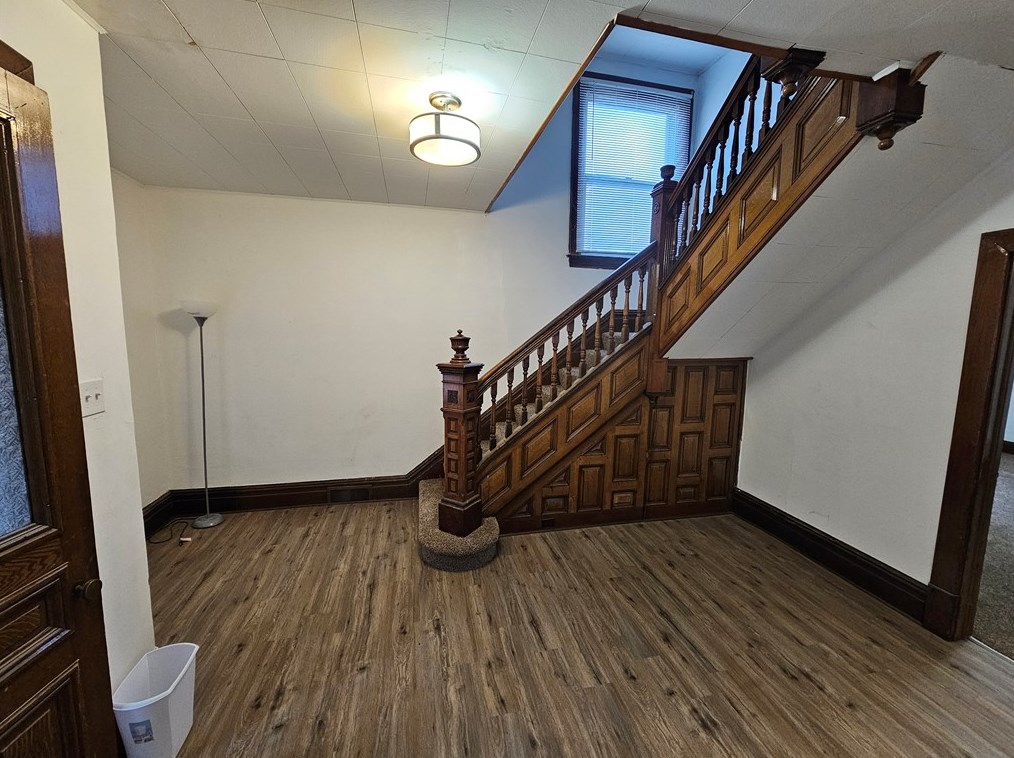 325 Adams St, Rochester, PA 15074-2127