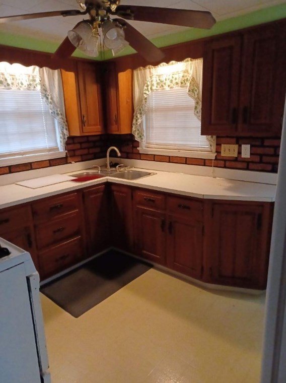 159 Idlewood Rd, Penn Hills, PA 15235