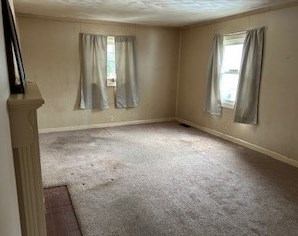 231 Cohassett Dr, Hermitage, PA 16148