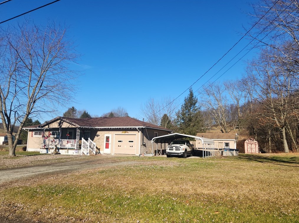 1681 Shady Plain Rd, Apollo, PA 15613