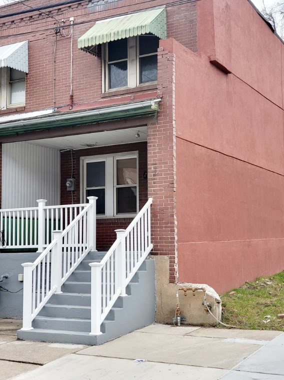 212 Fleet St, Rankin, PA 15104
