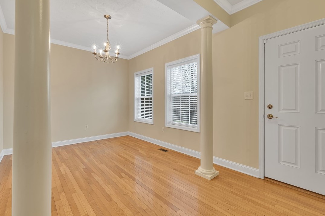 104 Centennial Dr, Collier Township, PA 15106