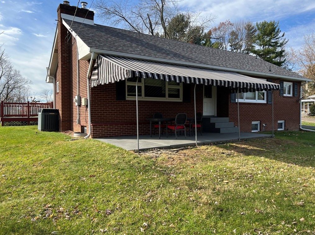 4267 Battle Ridge Rd South, Mc Donald, PA 15057