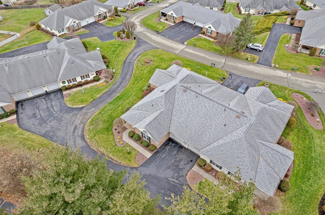 107 Overview Dr, Greensburg PA  15601-5692 exterior