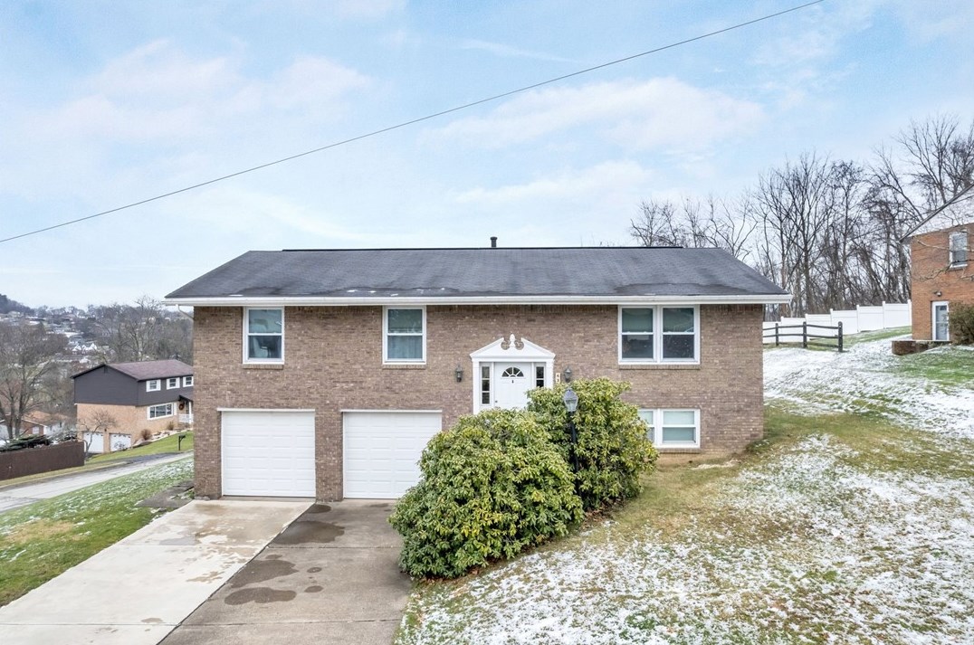 635 Jean St, Greensburg, PA 15601-1730