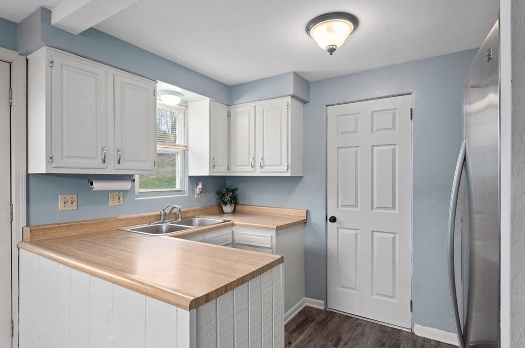 552 Mcclane Farm Rd, Washington PA  15301-6125 exterior