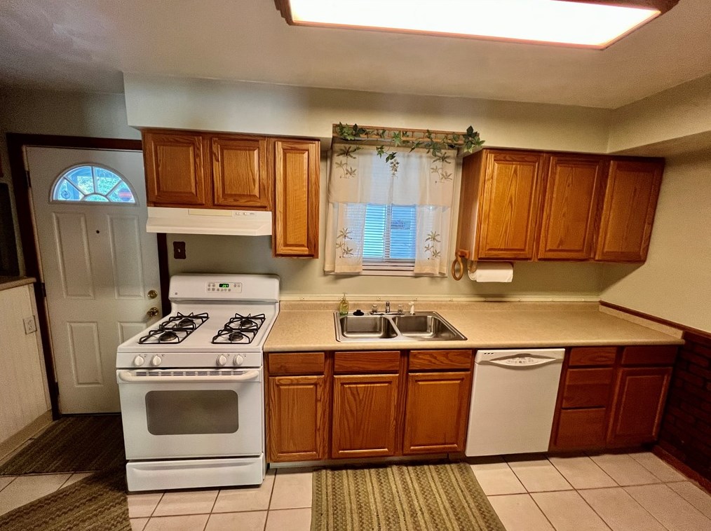 1375 Washington Blvd, Mckeesport PA  15133-3851 exterior