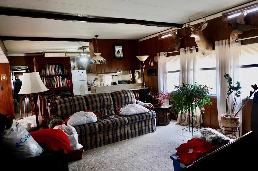 72 Snyder Rd, Greenville PA  16125-9613 exterior