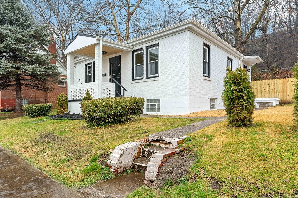 421 Jones St, Verona, PA 15147
