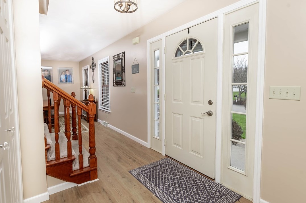 105 Quincy Cir, Indiana, PA 15701-4509
