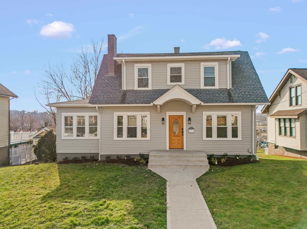 865 Duncan Ave, Washington, PA 15301-3820