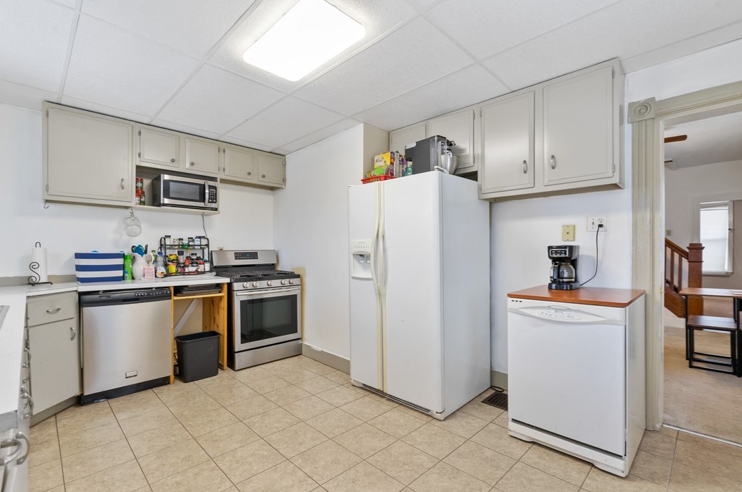 337 James St, Latrobe PA  15650-2925 exterior