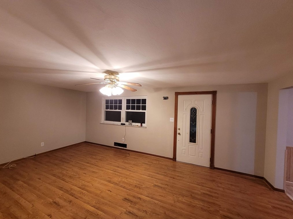 2551 Mohawk Dr, McKeesport, PA 15131