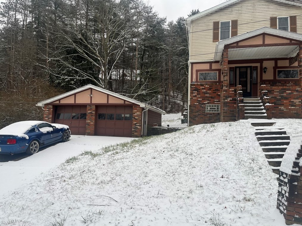 1024 Franklin St, Noblestown, PA 15071