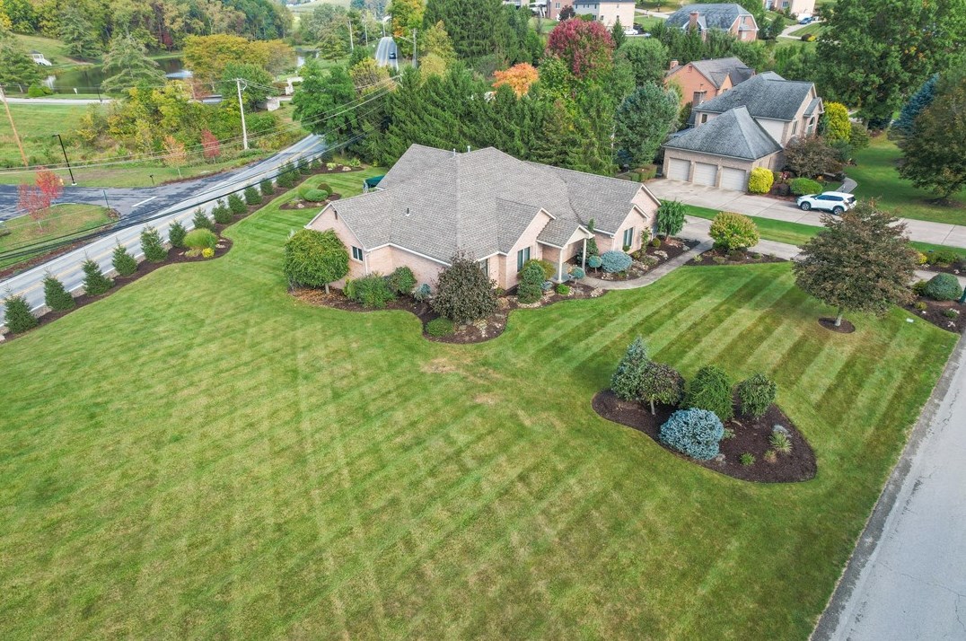 103 Conestoga Dr, Venetia, PA 15367
