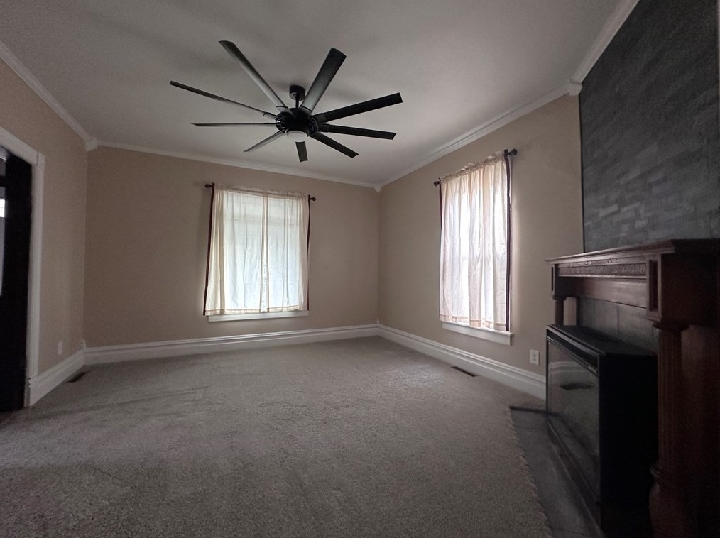 264 Grant St, Franklin, PA 16323