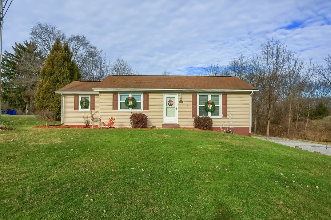 154 Weinschenk Rd, New Castle, PA 16101