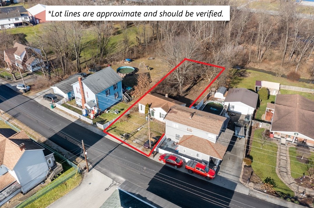 1417 Latrobe Derry Rd, Loyalhanna, PA 15661